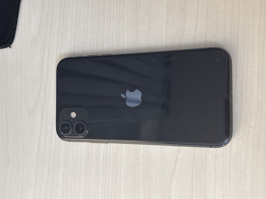 iPhone 11 на 64 гб