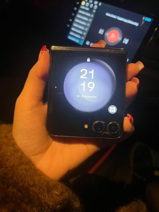 Самсунк Z Flip 5