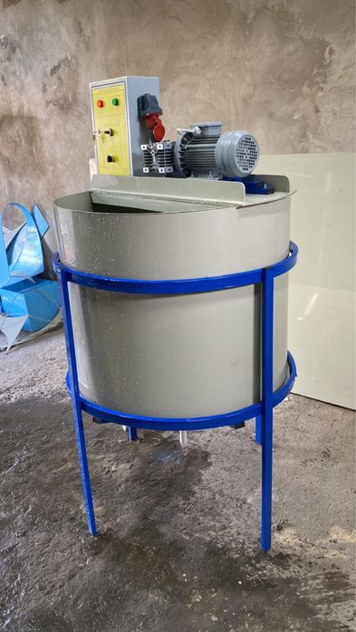 Миксер для еврокуба. Мешалка