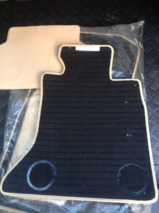 Стелки БМВ Ф10 велурени летни постелки BMW F10 комби Ф11 М пакет плат