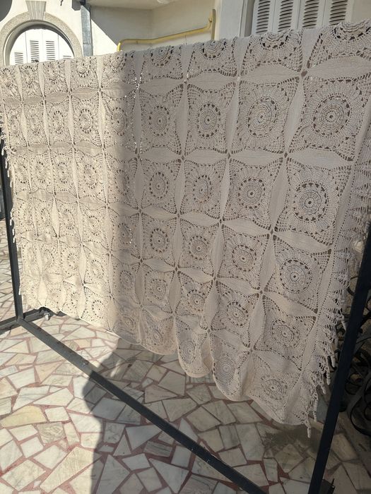 Fata de masa cuvertura macrame 100 de ani schimb
