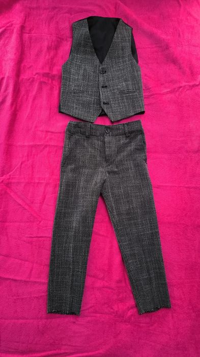 Costum elegant pentru copii