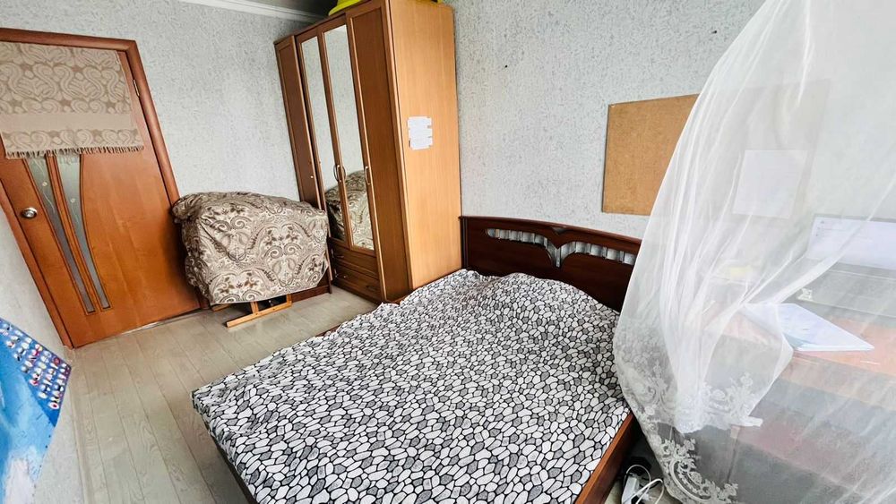 Продам 3 комн на 11а