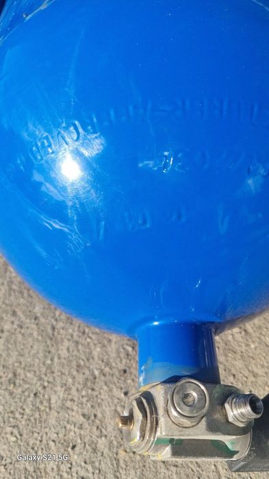 Метанови бутилки за монтаж на автомобил