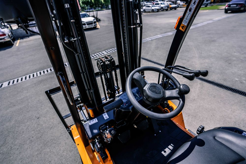 Дизельный вилочный погрузчик НС