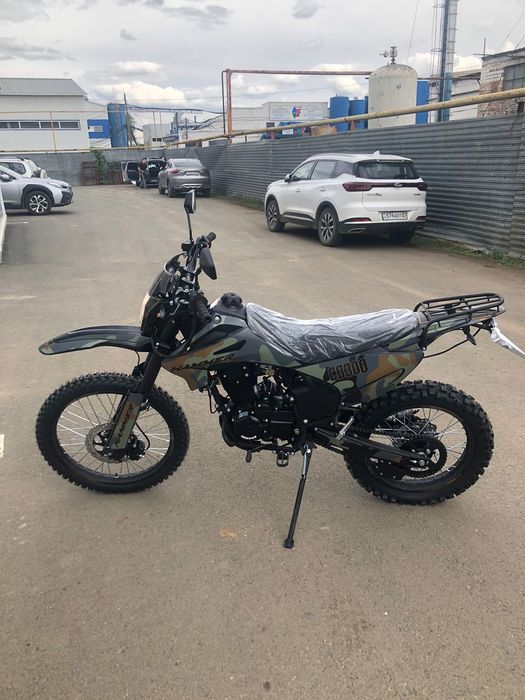 Мотоцикл Hammer Wolf75