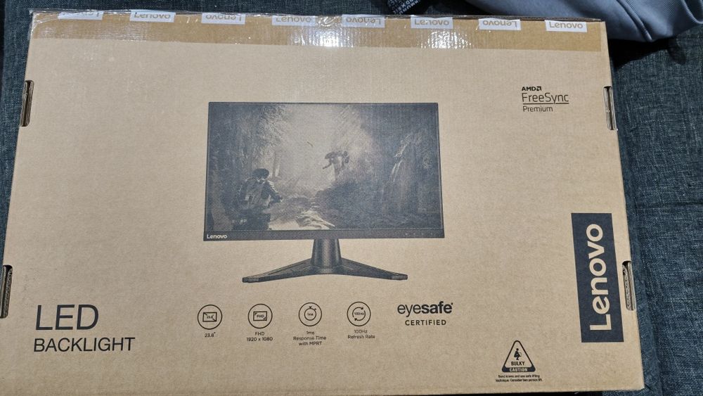 Геймърски монитор Lenovo - G24e-20
