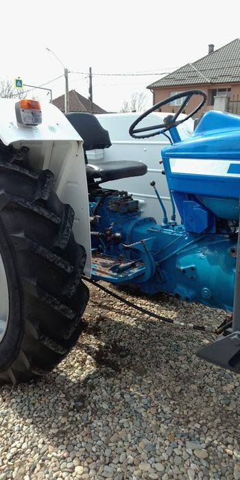 Tractor Ford 4600