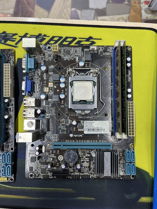 Коплект материнская плата+процессор+ОЗУ