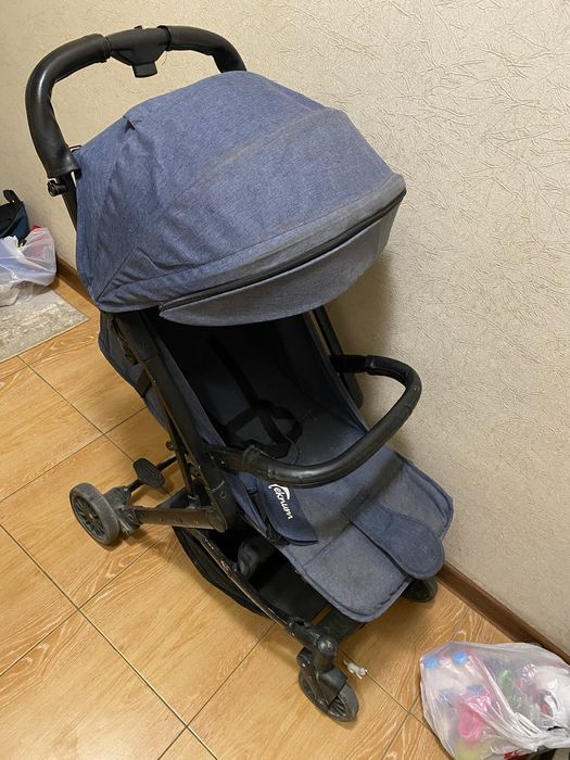 Продам коляску детскую прогудочную