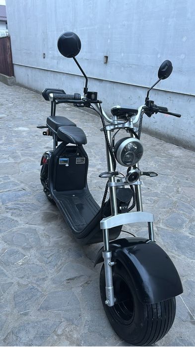 Vand scuter electric harley