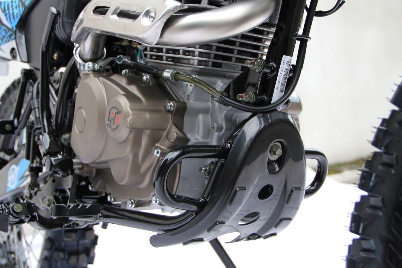 Яхут 300 кув   СВ