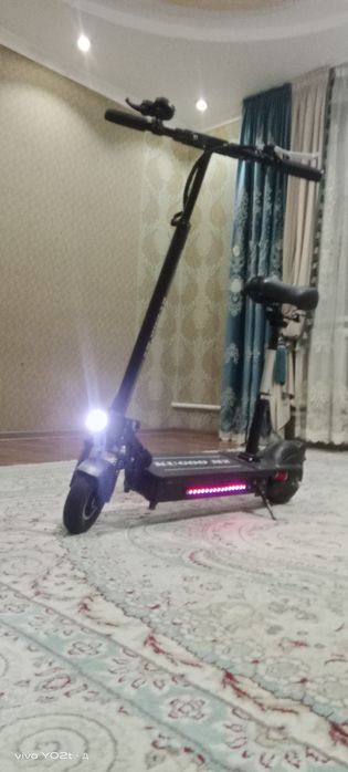 Скутер электронный