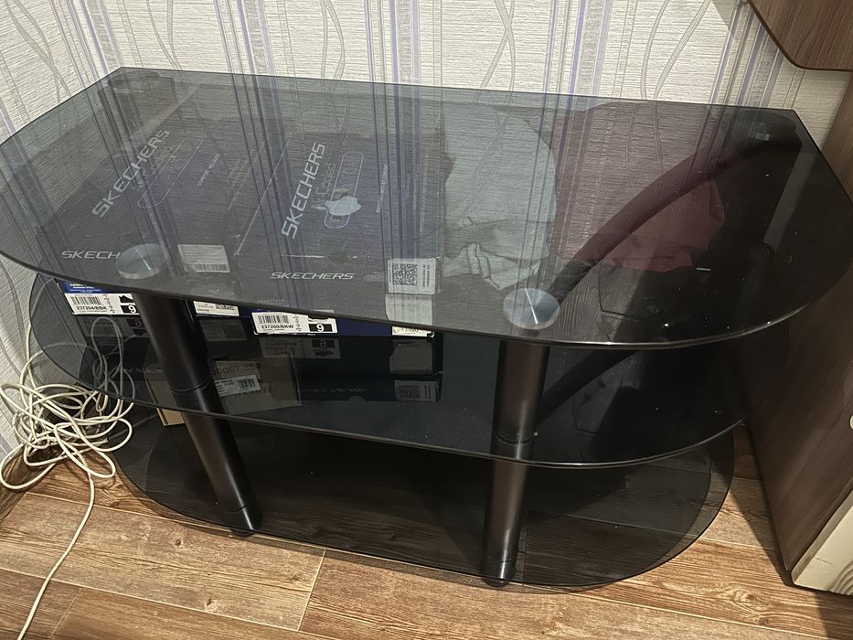 Продам Журнальный столик