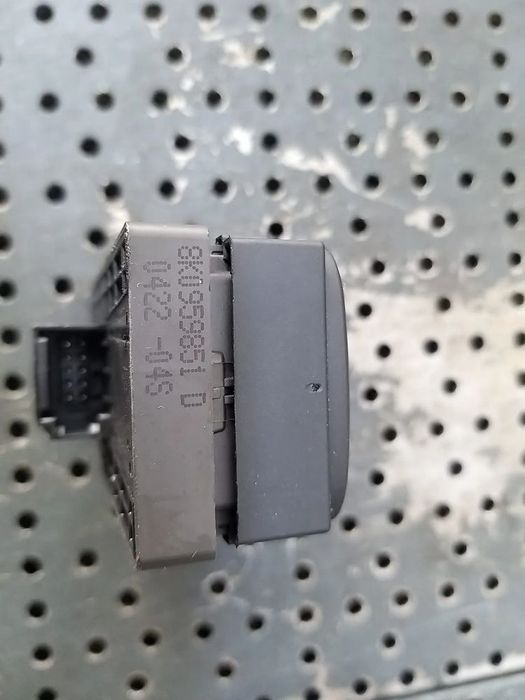 Butoane geamuri electrice stanga fata audi q5 8r 8k0959851d