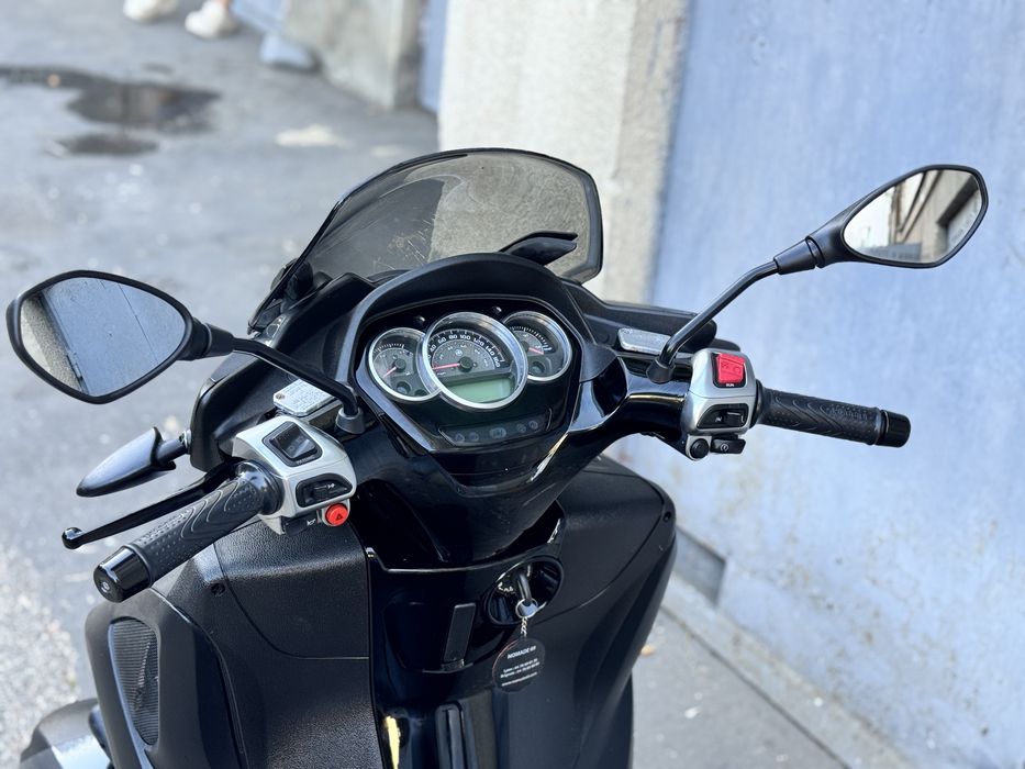 Piaggio Yourban 300 LT (cat B) Impecabil !!!