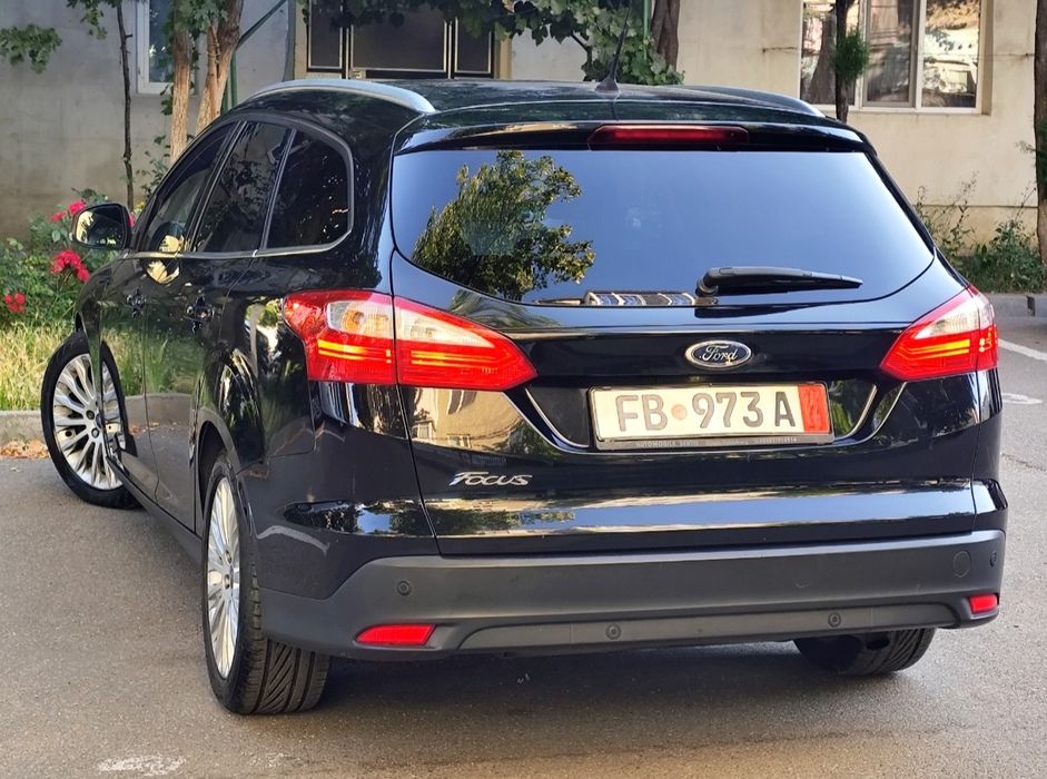 Ford Focus TITANIUM, 1.6 benzină MPI, clima, senzori