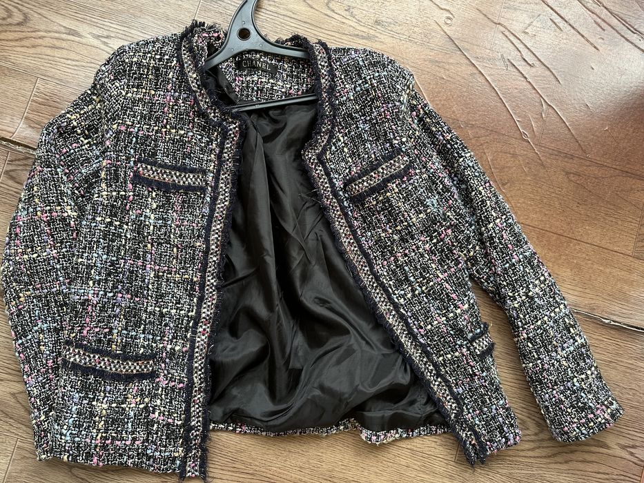 Продам женскую одежду