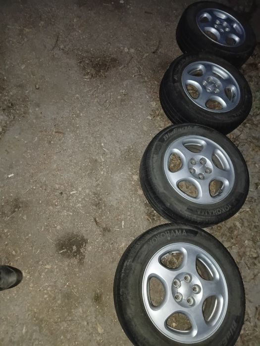 Продам шины летние