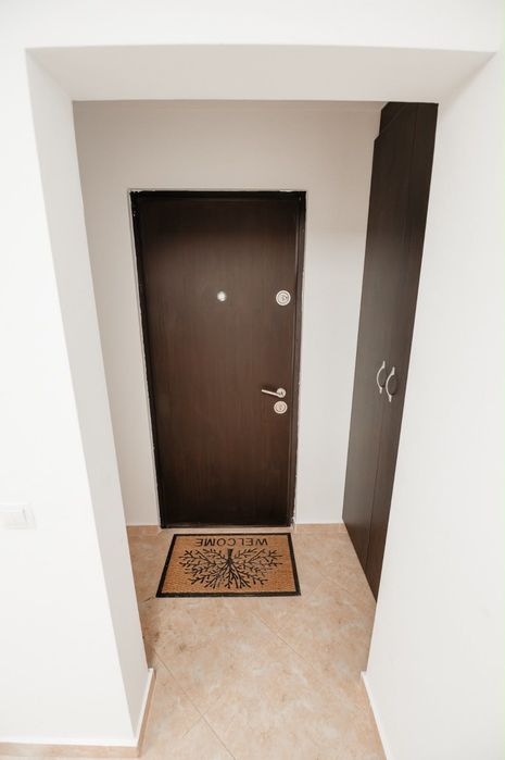Apartament 3 camere/ lux/ Et.1