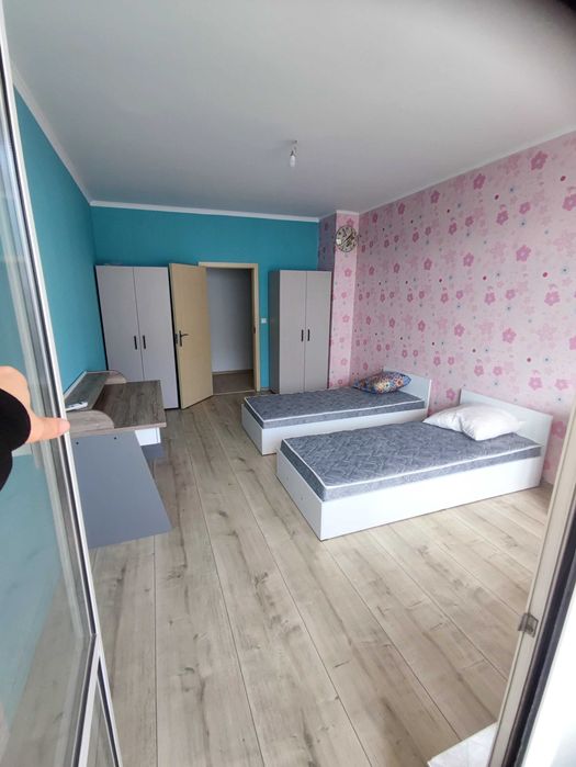 Голям луксозен тристаен апартамент