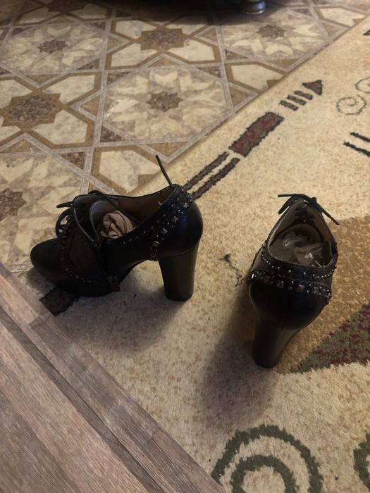 Продам туфли 34 моломрки