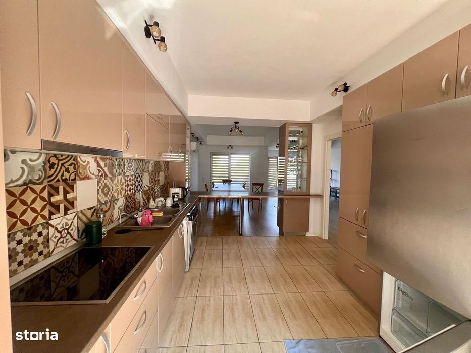Duplex Cosmopolis