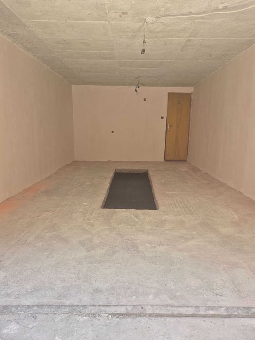 Продава се Гараж / Паркомясто в Ямбол, Възраждане - 23 кв.м за 3 €/кв.м - Снимка #1