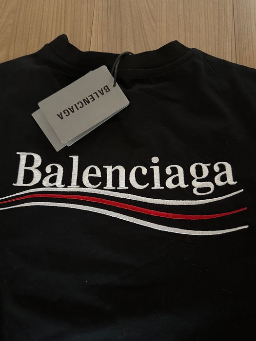 Тениска Balenciaga
