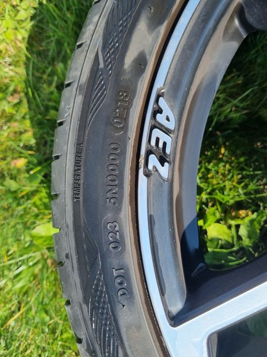 Vand jante Aez 5x112 R18+cauciucuri de vara 225/40/18