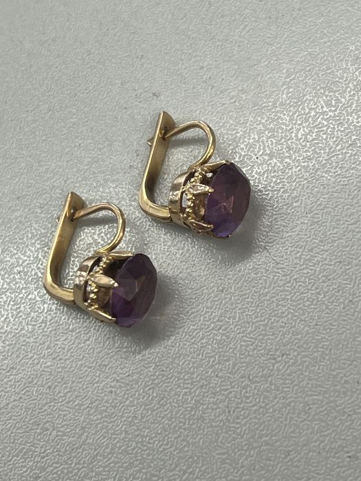 Золотые серьги 583