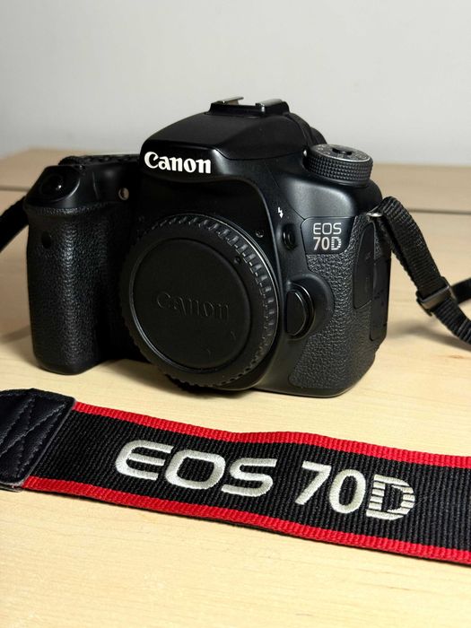 Aparat Foto Canon 70D