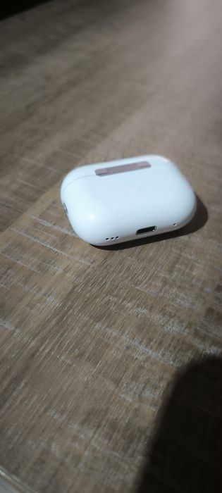 Vând căști airpods 2
