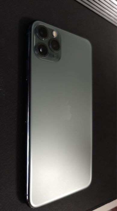 I phone 11 pro max 64