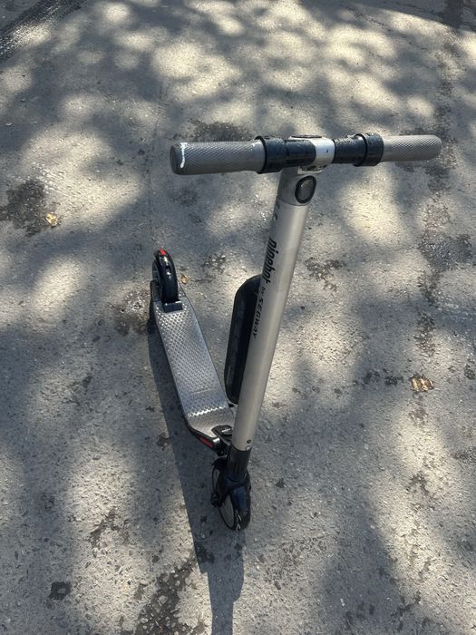 Электро самокат xiaomi/ninebot