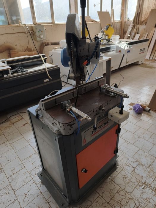 Циркуляр едноглав PVC