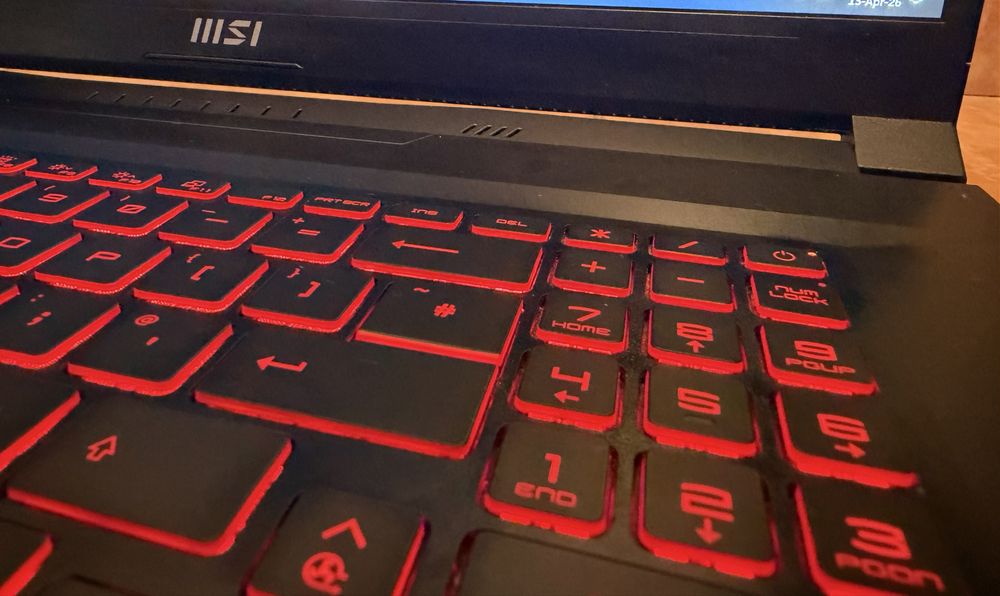 MSI Katana GF76 12UGS | i7-12700H | 40GB RAM | RTX 3070 Ti | gamming laptop
