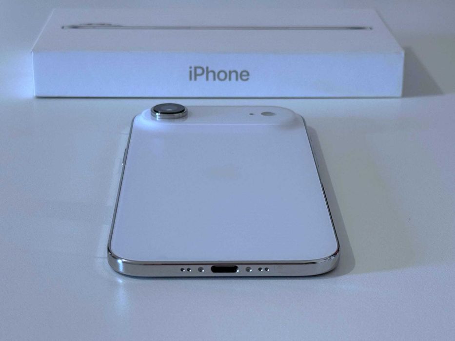 Бартер! 16м.Гаранция! Като НОВ! iPhone Air Cloud White (Бял)
