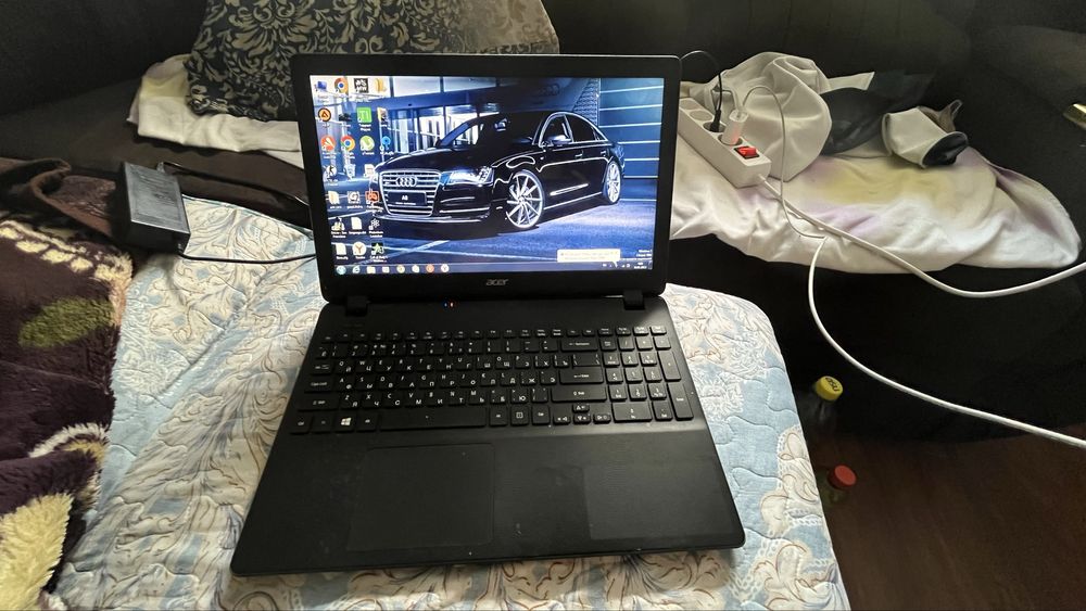 Ноутбук Айсер продам