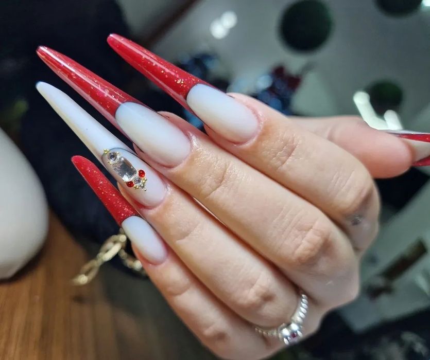 Manichiură profesională | Unghii cu gel