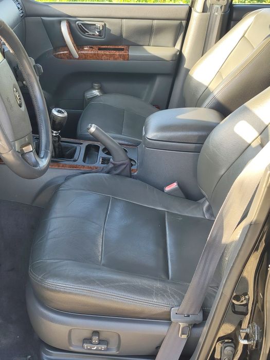Vand Kia Sorento 2.4 benzina,146 cp,teactiune 4x2/4x4,reductor