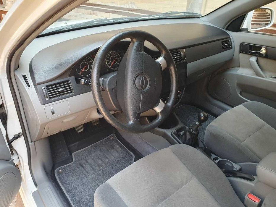 Gentra 14000 km yurgan, 10900$