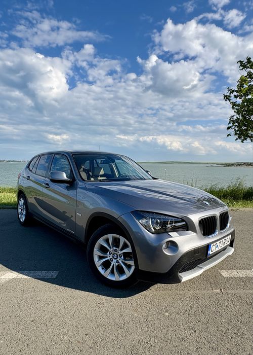 BMW X1 2011 — imagine 2