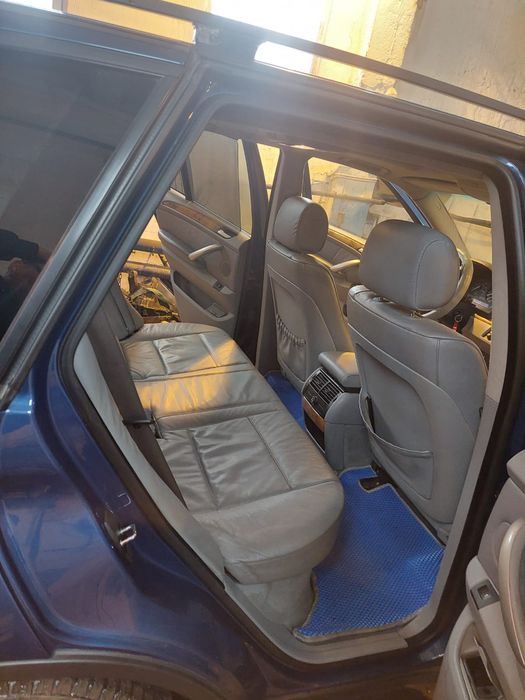 Продам машину BMV×5