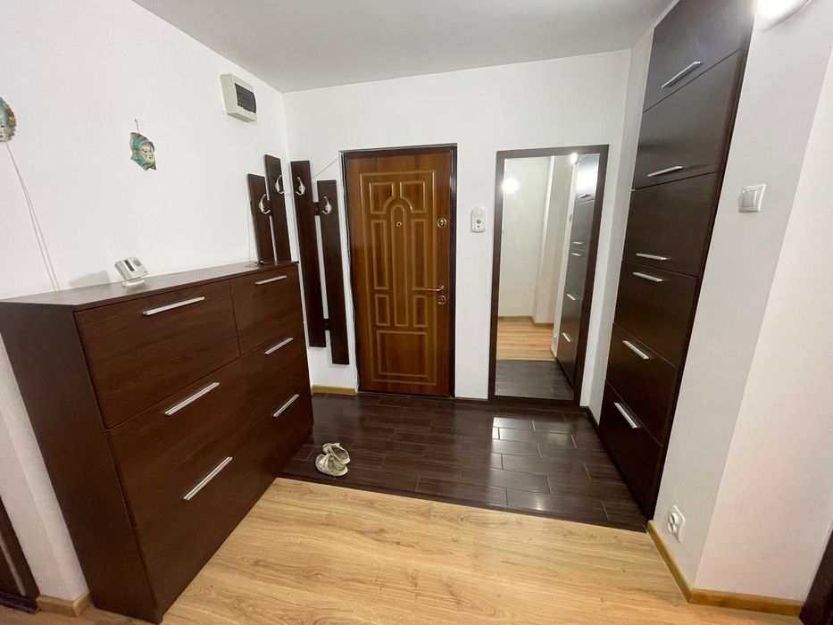 Apartament exercițiu inchiriat