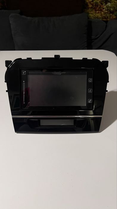 Navigatie Carplay Suzuki Vitara Swift