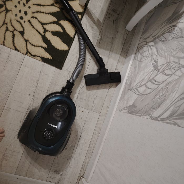 Пылесос на запчасти