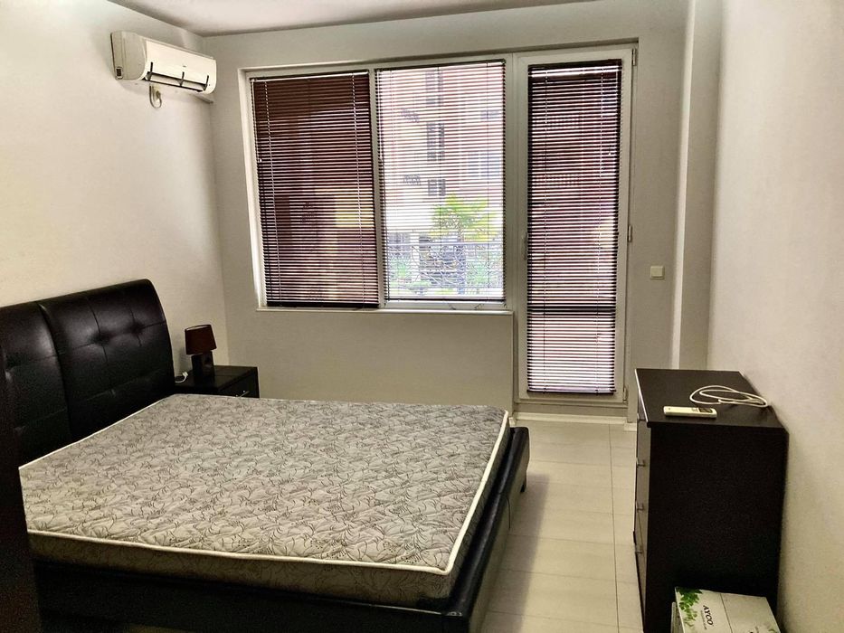 Дава се под наем Двустаен апартамент в Бургас, Зорница - 64 кв.м за 484.5 € - Снимка #1