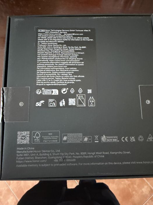 Honor Magic V6 black