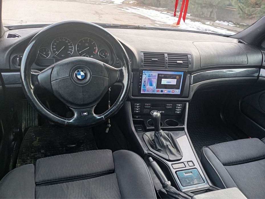 Продам Бмв на запчасти